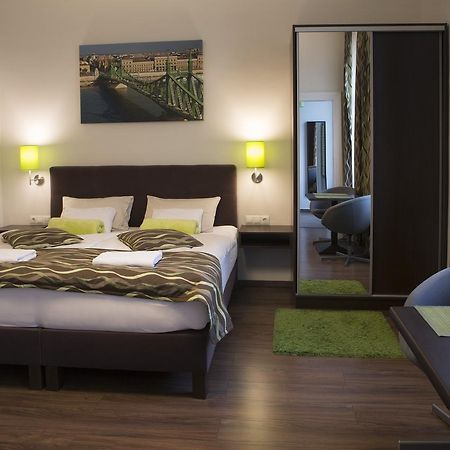 Walton Prime Apartment Budapest Esterno foto