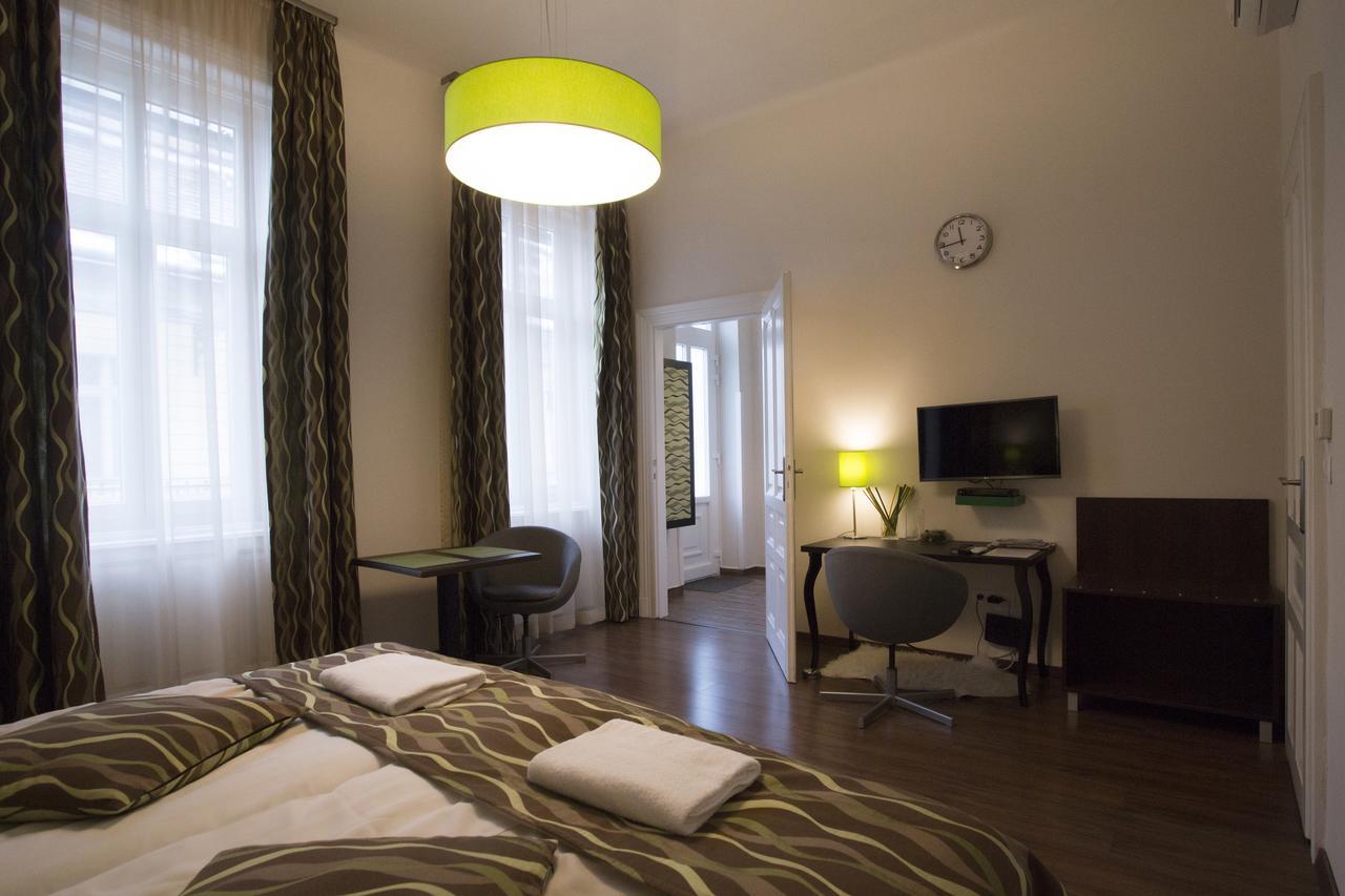 Walton Prime Apartment Budapest Esterno foto