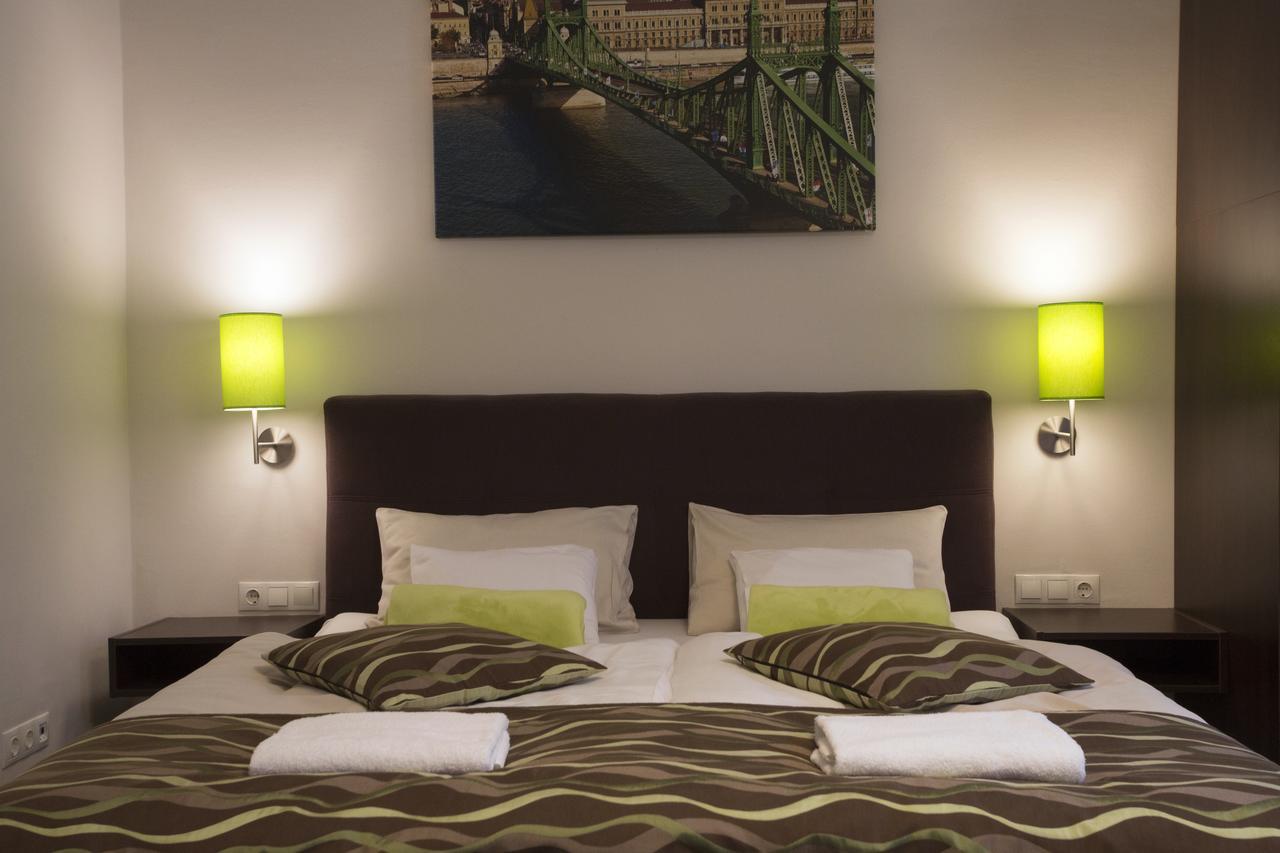 Walton Prime Apartment Budapest Esterno foto